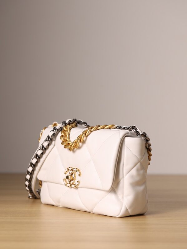 Chanel 19 bag - White small size