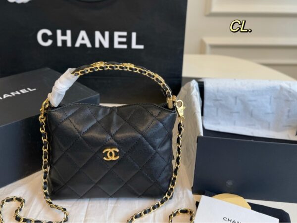 size:18×14 CHANEL Chanel 24a Hobo metal handle lunch box bag